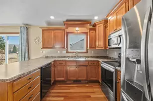 3090 Beth Dr, Green Bay, WI 54311 - Photo 15