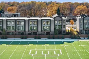 1108 Brookwood Dr, Green Bay, WI 54304 - Photo 1