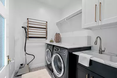 1108 Brookwood Drive, Green Bay, WI 54304 - Photo 41