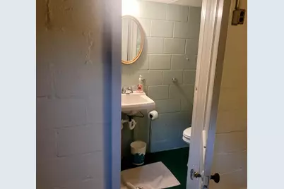 924 Grand Street, Oshkosh, WI 54901 - Photo 11