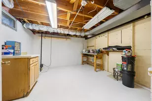 1126 S Park Ave, Neenah, WI 54956 - Photo 29