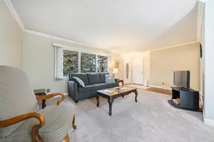 1126 S Park Ave, Neenah, WI 54956 - Photo 3