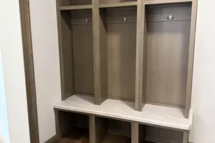 3861 Woodside Dr, Pulaski, WI 54162 - Photo 9