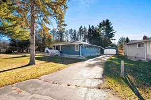 13160 Parkway Rd, Pound, WI 54161 - Photo 5
