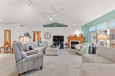 100 Schubert Lane, Fond du Lac, WI 54935 - Photo 7