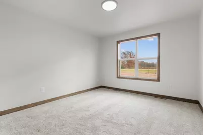 2998 Creekwood Drive, Green Bay, WI 54311 - Photo 37