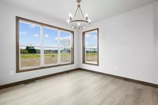 2998 Creekwood Dr, Green Bay, WI 54311 - Photo 21