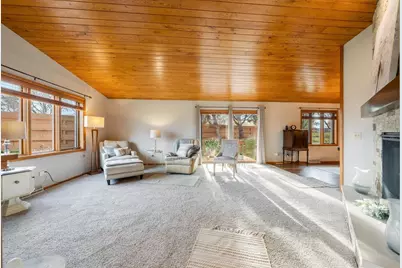 909 E Windfield Place #B, Appleton, WI 54911 - Photo 11