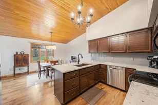 909 E Windfield Pl, Appleton, WI 54911 - Photo 15