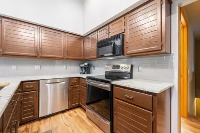 909 E Windfield Place #B, Appleton, WI 54911 - Photo 17