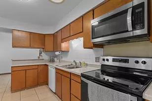 596 Sunset Ln, Fond du Lac, WI 54935 - Photo 11