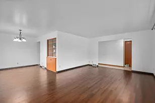 596 Sunset Ln, Fond du Lac, WI 54935 - Photo 5