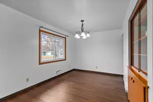 596 Sunset Ln, Fond du Lac, WI 54935 - Photo 7