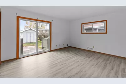 596 Sunset Lane, Fond du Lac, WI 54935 - Photo 17