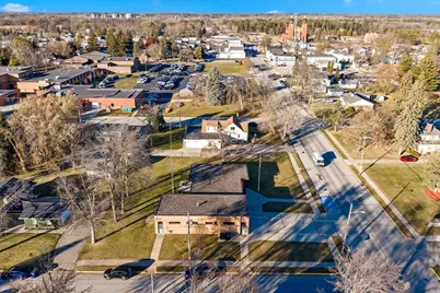 421 S St Augustine Street, Pulaski, WI 54162 - Photo 65