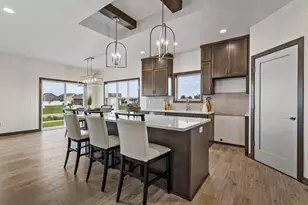 733 Tambour Ct, De Pere, WI 54115 - Photo 13