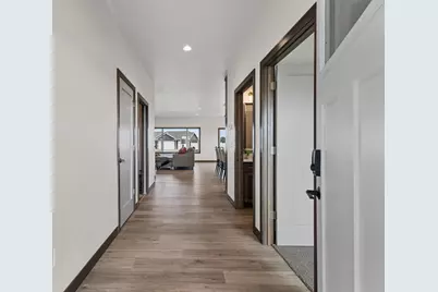 733 Tambour Court #10, De Pere, WI 54115 - Photo 9