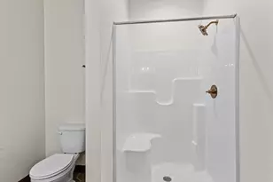 733 Tambour Ct, De Pere, WI 54115 - Photo 37