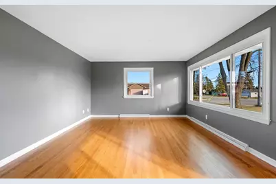 4710 W Capitol Drive, Appleton, WI 54913 - Photo 3