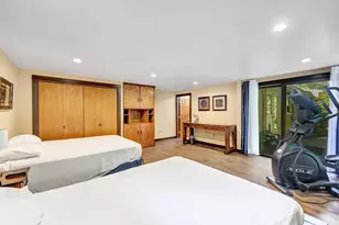 1014 Laverne Dr, Green Bay, WI 54311 - Photo 7