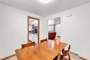 1014 Laverne Dr, Green Bay, WI 54311 - Photo 17