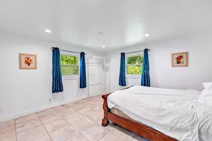 1014 Laverne Dr, Green Bay, WI 54311 - Photo 13