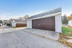 1209 Weise St, Green Bay, WI 54302 - Photo 15