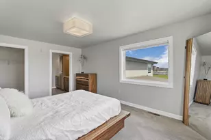 400 Donald Driver Way, Green Bay, WI 54303 - Photo 11