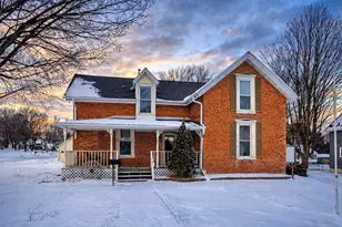 447 Broadway St, Berlin, WI 54923 - Photo 1