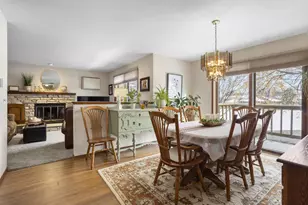 1160 Brittany Ct, Neenah, WI 54956 - Photo 15