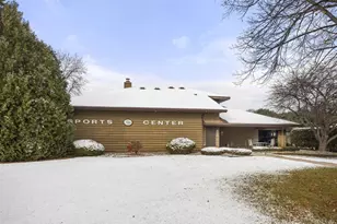 1160 Brittany Ct, Neenah, WI 54956 - Photo 17