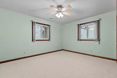 W7199 Firelane 2 Lane, Menasha, WI 54942 - Photo 17