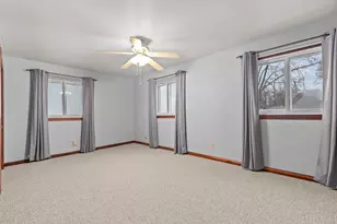 W7199 Firelane 2 Ln, Menasha, WI 54942 - Photo 19