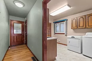 W7199 Firelane 2 Ln, Menasha, WI 54942 - Photo 27