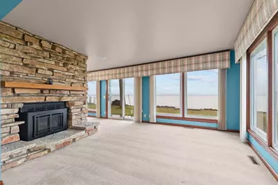 W7199 Firelane 2 Lane, Menasha, WI 54942 - Photo 9