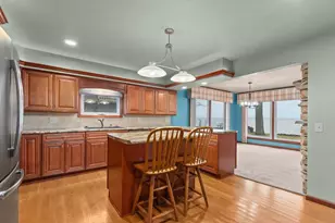 W7199 Firelane 2 Ln, Menasha, WI 54942 - Photo 3