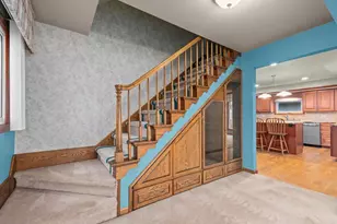 W7199 Firelane 2 Ln, Menasha, WI 54942 - Photo 13