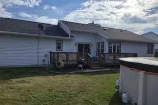 4524 Bleser Ct, Manitowoc, WI 54220 - Photo 7