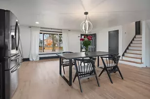 2607 Vicki Ln, Green Bay, WI 54311 - Photo 5