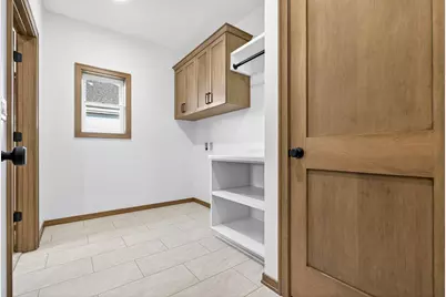 758 Royal Saint Pats Drive, Wrightstown, WI 54180 - Photo 7