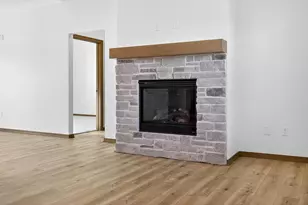 758 Royal Saint Pats Dr, Wrightstown, WI 54180 - Photo 25