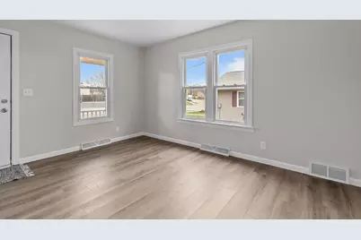 901 9th Street, Menasha, WI 54952 - Photo 3