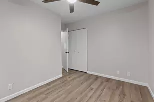 901 9th St, Menasha, WI 54952 - Photo 11