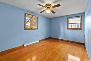 1076 Shadow Ln, Green Bay, WI 54304 - Photo 7