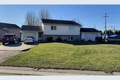 337 Wintergreen Drive, Omro, WI 54963 - Photo 1