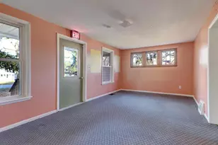 224 E Scott St, Omro, WI 54963 - Photo 7