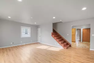 725 N Irwin Ave, Green Bay, WI 54302 - Photo 3