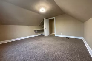 809 Cora St, Green Bay, WI 54303 - Photo 57