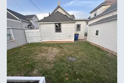 809 Cora Street, Green Bay, WI 54303 - Photo 7