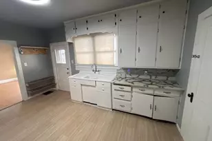 809 Cora St, Green Bay, WI 54303 - Photo 29